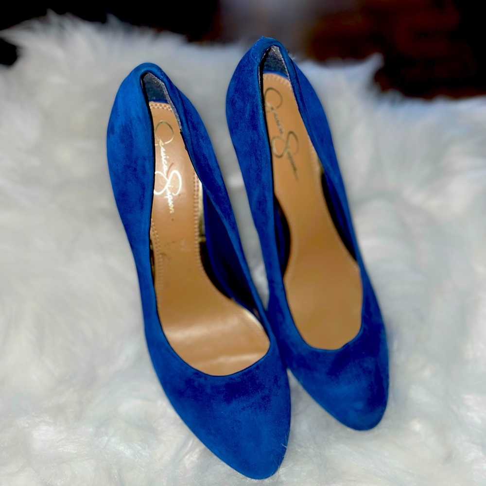 NEVER WORN cobalt blue pump. 2nd pair our head loved so much.